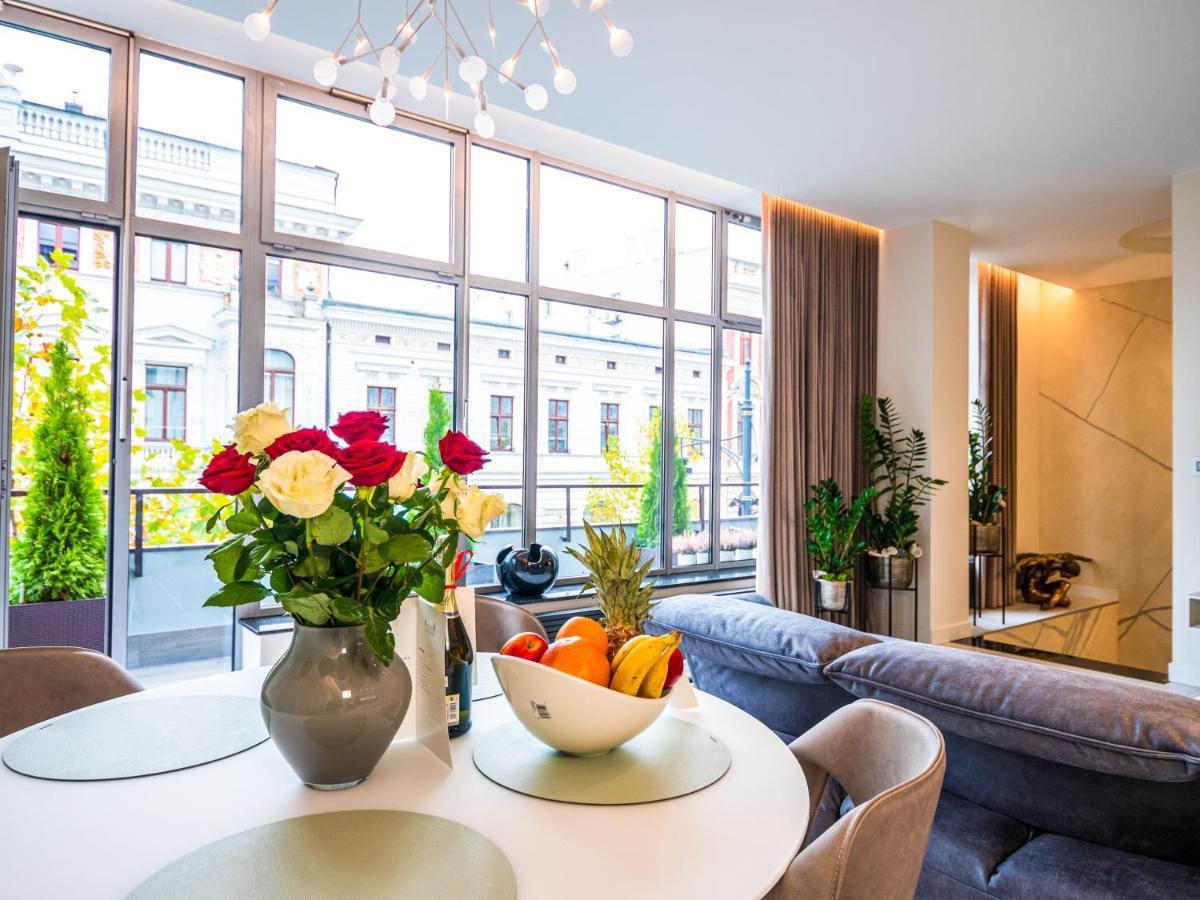 Pietryna Apartments Luxury - Sauna , Jacuzzi , Bezposrednio Przy Ul Piotrkowskiej Łódź Eksteriør billede
