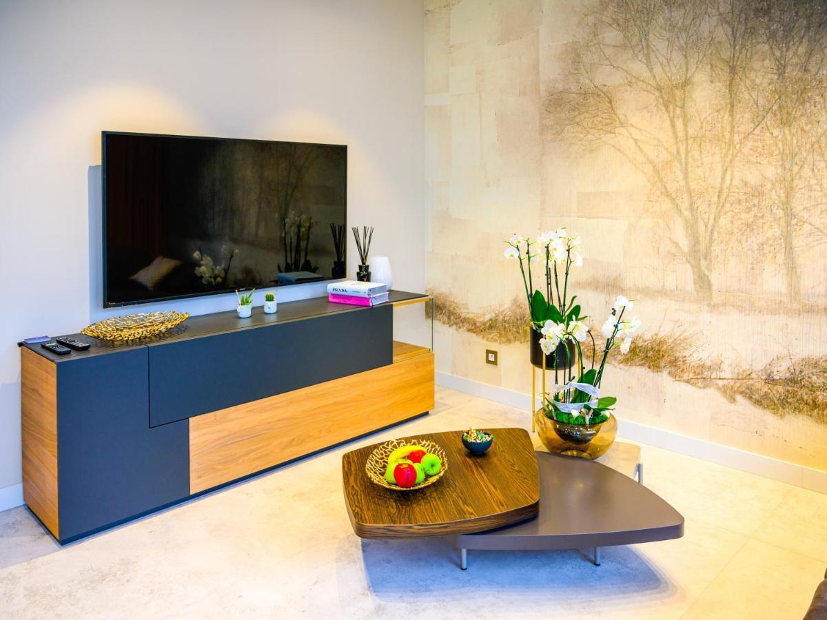 Pietryna Apartments Luxury - Sauna , Jacuzzi , Bezposrednio Przy Ul Piotrkowskiej Łódź Eksteriør billede