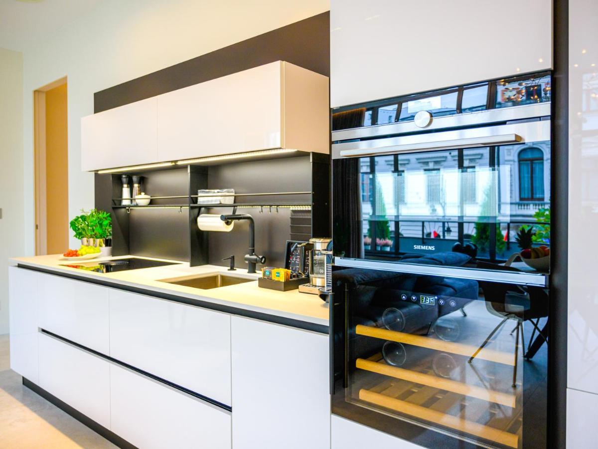Pietryna Apartments Luxury - Sauna , Jacuzzi , Bezposrednio Przy Ul Piotrkowskiej Łódź Eksteriør billede